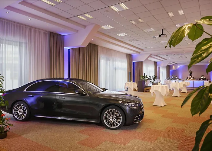 Nh Vienna Airport Conference CenterAirport Hotel